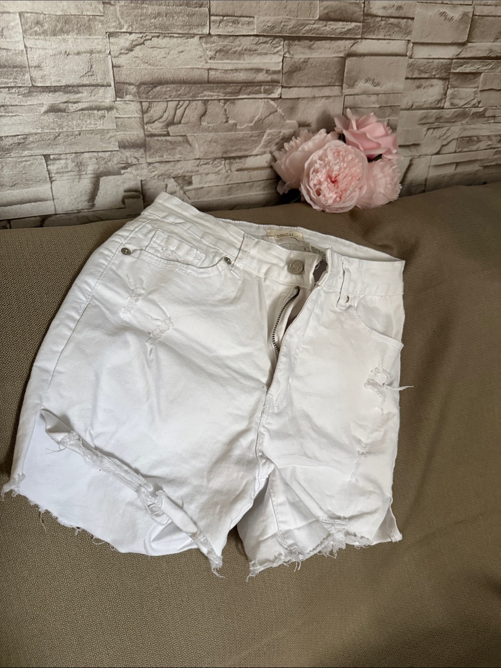 Women’s White Distressed Jean Shorts - Casual Summer Staple